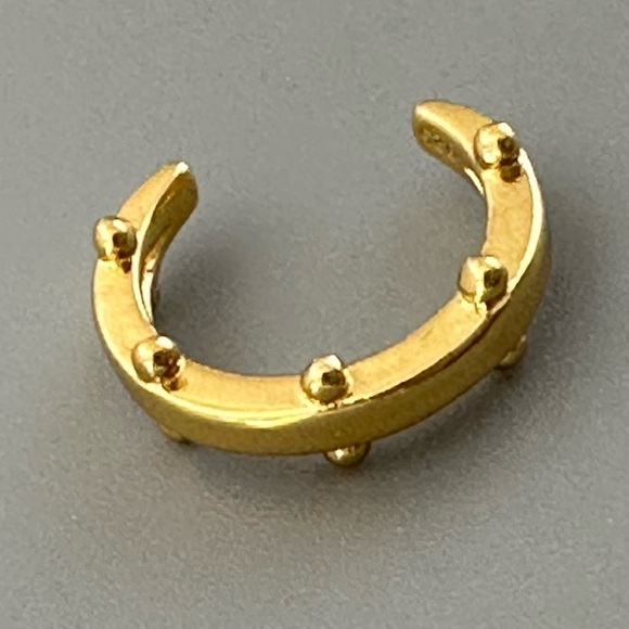 14k Gold Vermeil Dainty Ear Cuff - Picture 8 of 16